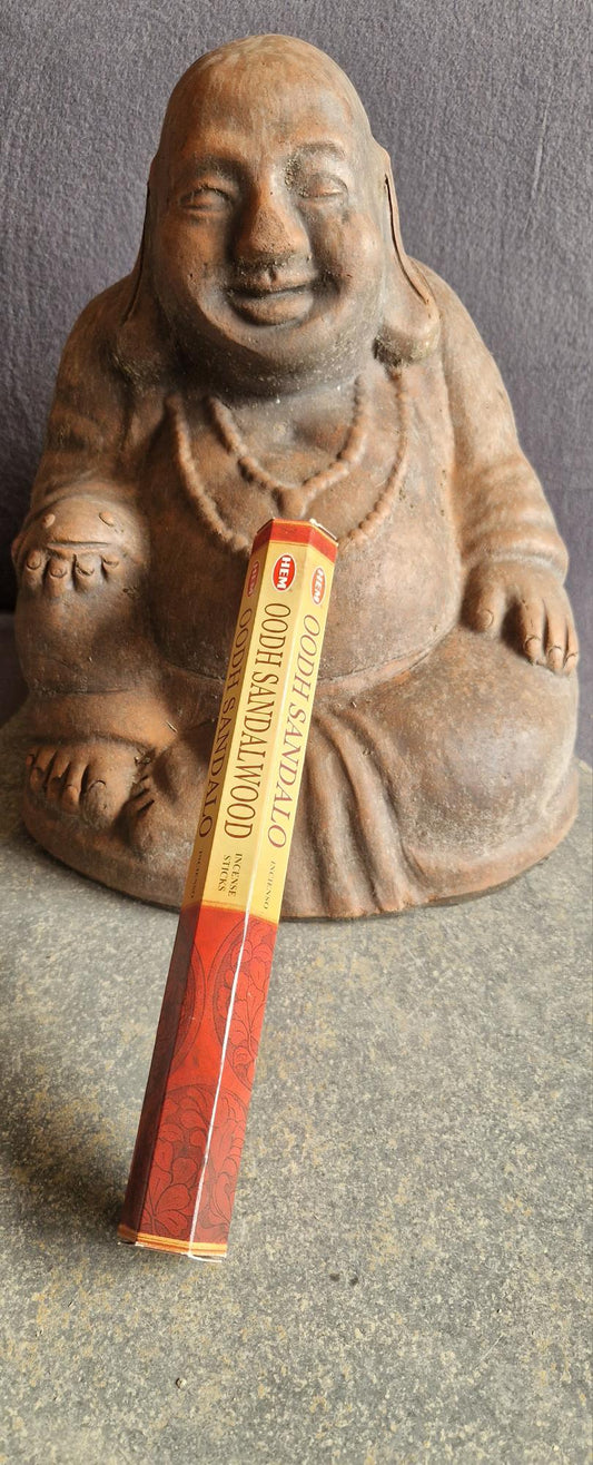 Wierook Koker Oodh Sandalwood 20 Incense Sticks