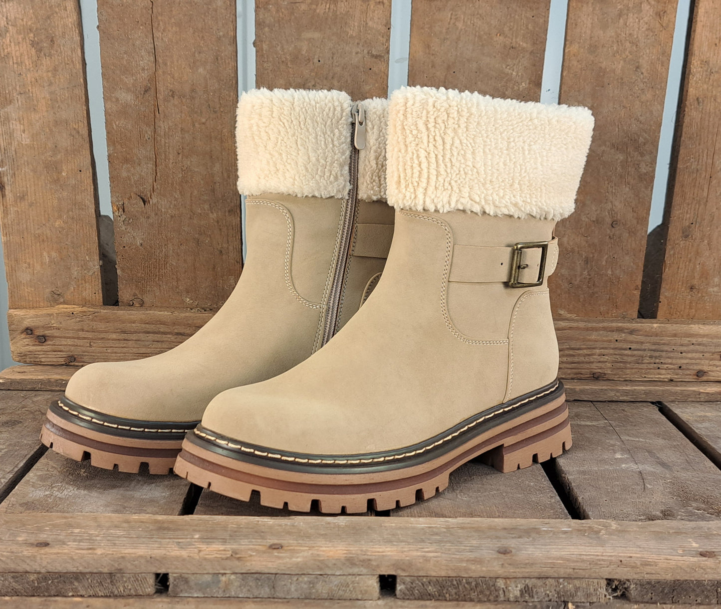 Dames Winterlaars Conquest Beige Teddy